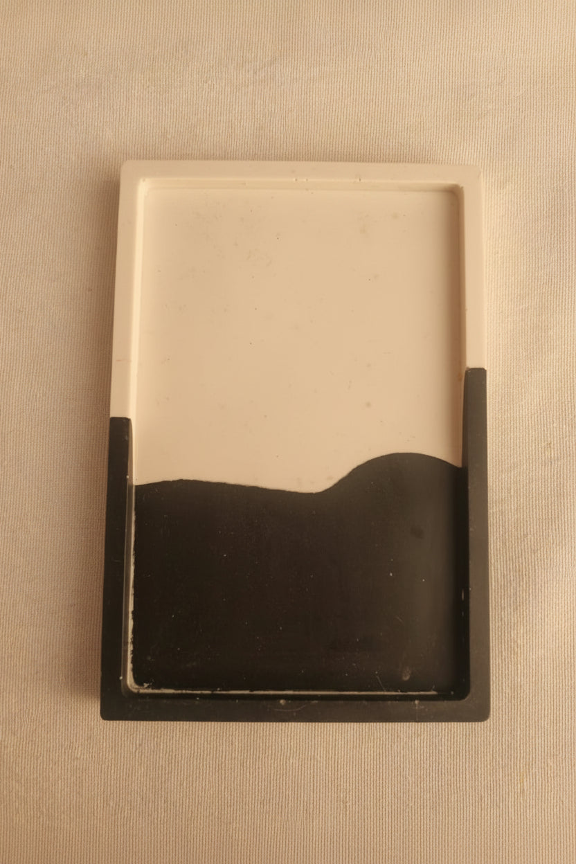 Noctis – Plateau Rectangulaire en Jesmonite