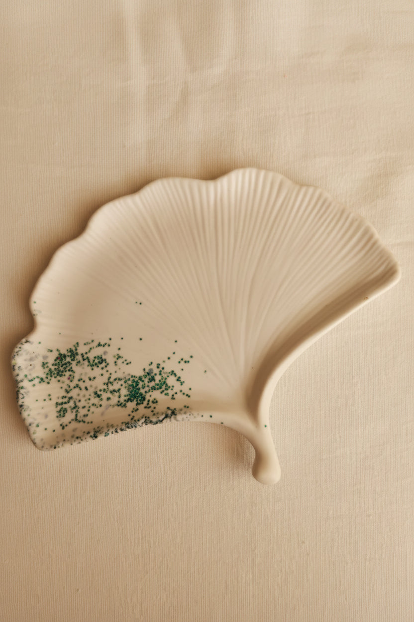 Eden – Coupelle Feuille en Jesmonite
